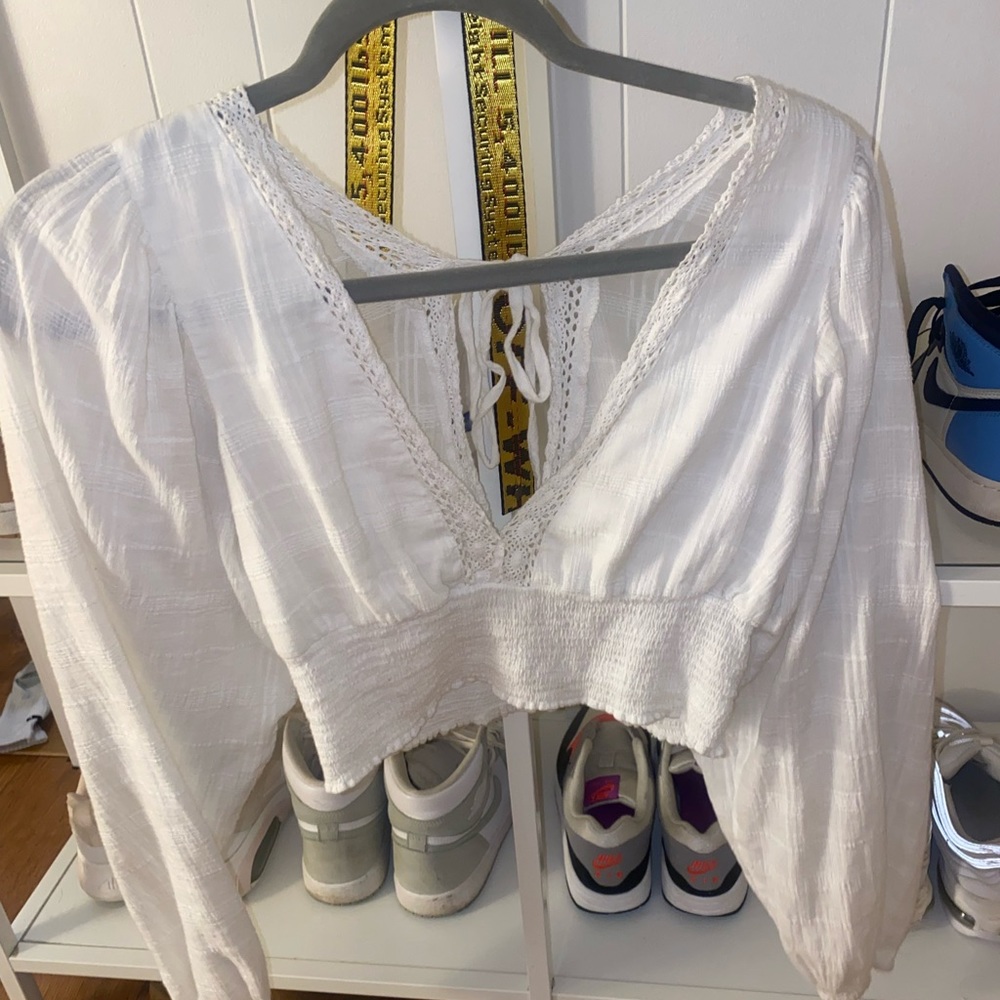 Flowy white long sleeve